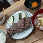 山本肉炭 - 