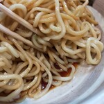 太公望ラーメン - 濃いタレにもちもち麺が絡む