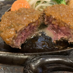 さわやか - 肉汁カッティングには力が必要でガッツリに見えるけど食べれちゃう❤️