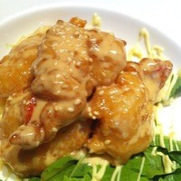 過門香 赤坂溜池山王店 - 大エビ黒酢マヨだが黒酢は感じないので卓上の黒酢をかけていただく