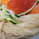 塩そば専門店 桑ばら - 池袋三大ブス 冷やしとろろイクラサーモン