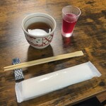 お食事処 だんらん日和 - 冷茶（ポットあり）