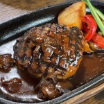 お食事処 だんらん日和 - 本日のランチ(\1,650) メイン（網焼きハンバーグのデミグラスソース）