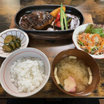 お食事処 だんらん日和 - 本日のランチ(\1,650) メイン(ご飯少なめリクエスト)