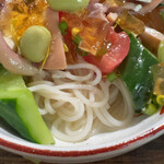 お食事処 だんらん日和 - 本日のランチ(\1,650) 副菜（夏野菜とイカと豆富のマリネ 最後の一滴ジュレ添え）　下には素麺