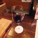 JIGEN - 赤のグラスワイン（チリ産ピノノワール）