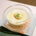 Restaurant&Bar 銀座 SAKURA - 枝豆の冷製ポタージュは焼鱧をアクセントに。このスープ好きだなぁ♡
