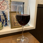 180283125 - グラス赤ワイン