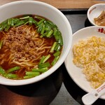 桂園 - 台湾麺セット780円