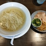 Nigonimarudai Ramen - 澄まし豚骨ラーメン