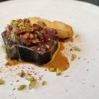 ラ・ボンヌターブル - 