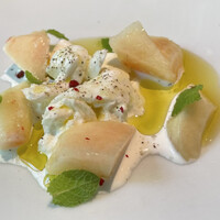 ラ・ボンヌターブル - 