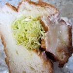 アサカベーカリー - カニクリームコロッケ中身