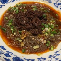 老四川 飄香小院 - 春雨