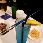 SF-BAR 神田FLUX - マドラーがライトセーバー