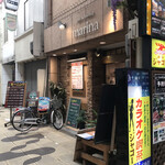 Kafe & Dainingu Marina - 店の外観