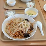 中華レストラン 庸園 - 料理写真:五目バリそばセット