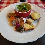 ビストロ デ トロワ - 