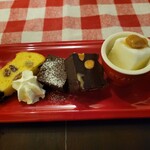 ビストロ デ トロワ - 