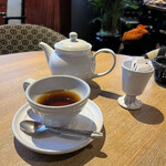 PATISSERIE TOOTH TOOTH - 紅茶はポットでたっぷりが嬉しいですね(^_-)-☆