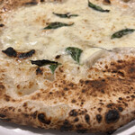 アンティーカ・ピッツェリア・ダ・ミケーレ 横浜 - 