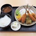 Kushikatsu Marukan - 串揚げ定食