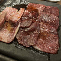 炭火焼肉 日本橋イタダキ - 