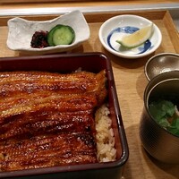 割烹蒲焼 横浜八十八 吉田町店 - 