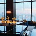 バー＆ラウンジ  トゥエンティエイト - 