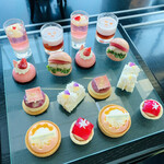 バー＆ラウンジ  トゥエンティエイト コンラッド東京 - 