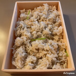 丸新 - 翌日の遅めの朝食兼昼食でいただきました