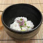 よし町 - 【お造】
      淡路 鱧落とし 梅ソース