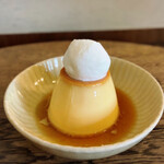 こつこつおやつ 凪 - 凪プリン・クリームのせ