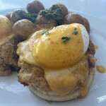 Hau Tree Lanai Restaurant - crab cake benedict $35