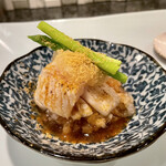 おいしかよ - 伝助穴子 鬼おろし玉ねぎ カラスミかけ