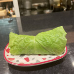 おいしかよ - 黒豚と泉州水茄子チシャ巻き