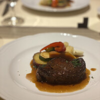 マンジャーモ - 