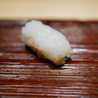 すし 喜邑 - 白烏賊はネットリで嫌味じゃ無い甘さ