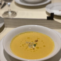 マンジャーモ - 