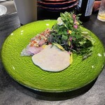 Bubblegum. - 本日のカルパッチョバーニャフレッダサラダ仕立て