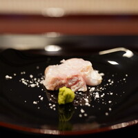 割烹 新多久 - アラ：メニューに無い料理がサービスで沢山出ました