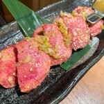 ホルモン焼道場 蔵 - 