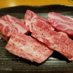 炭火焼肉たけさん亭 - 