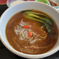 謝朋殿 幕張店 - フカヒレ湯麺