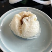 謝朋殿 幕張店 - ミニ肉まん