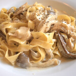 BiOsteria Komakine - キノコパスタ