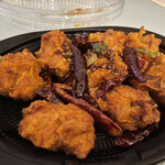 嘉興中華料理居酒屋 - 鶏肉の唐辛子炒め