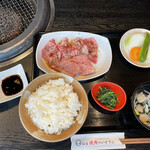 Katai Shin'You Yawarakai Niku Yakiniku No Itou - 