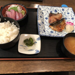 さかなやま 本場 - 焼魚定食