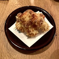 自家製粉石臼挽きうどん 青空blue 本店 - ちく天ぶっかけうどん ¥1,040- (税込)
                    粗挽き¥110- (税込)